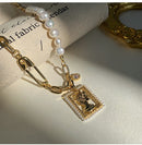 Queen's Pearl Design Pin Necklace